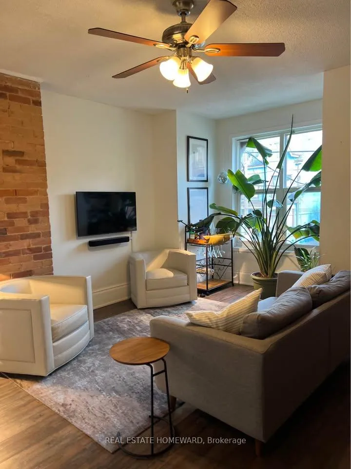 Photo 2 of Unit #2, 244 Bathurst Street, Toronto, Trinity-Bellwoods — HOMEH