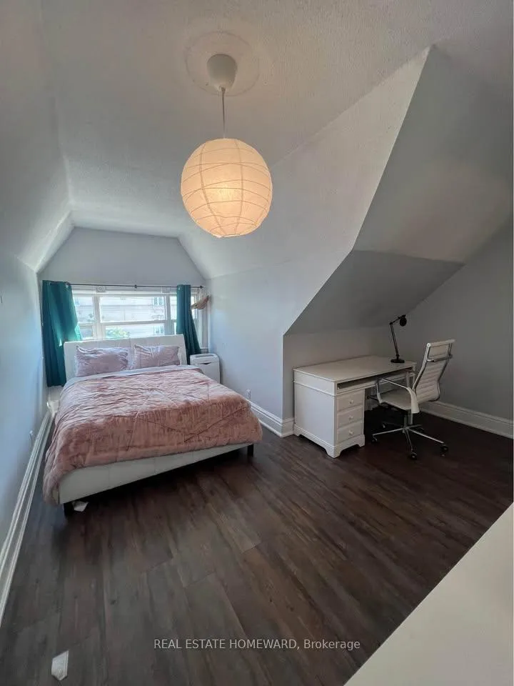 Photo 9 of Unit #2, 244 Bathurst Street, Toronto, Trinity-Bellwoods — HOMEH