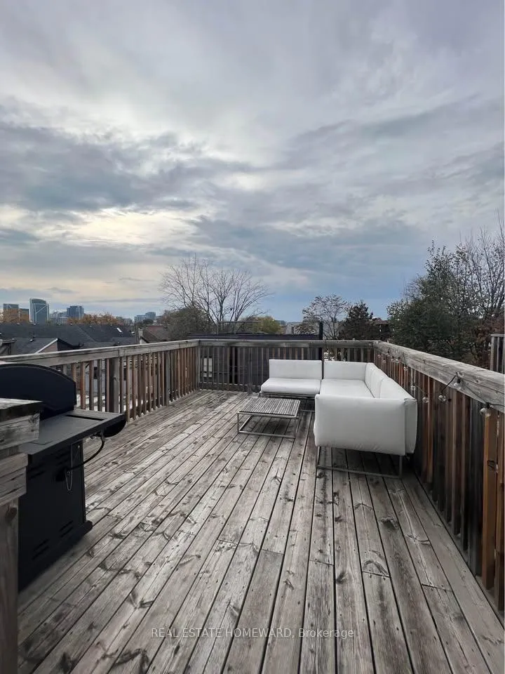 Photo 12 of Unit #2, 244 Bathurst Street, Toronto, Trinity-Bellwoods — HOMEH