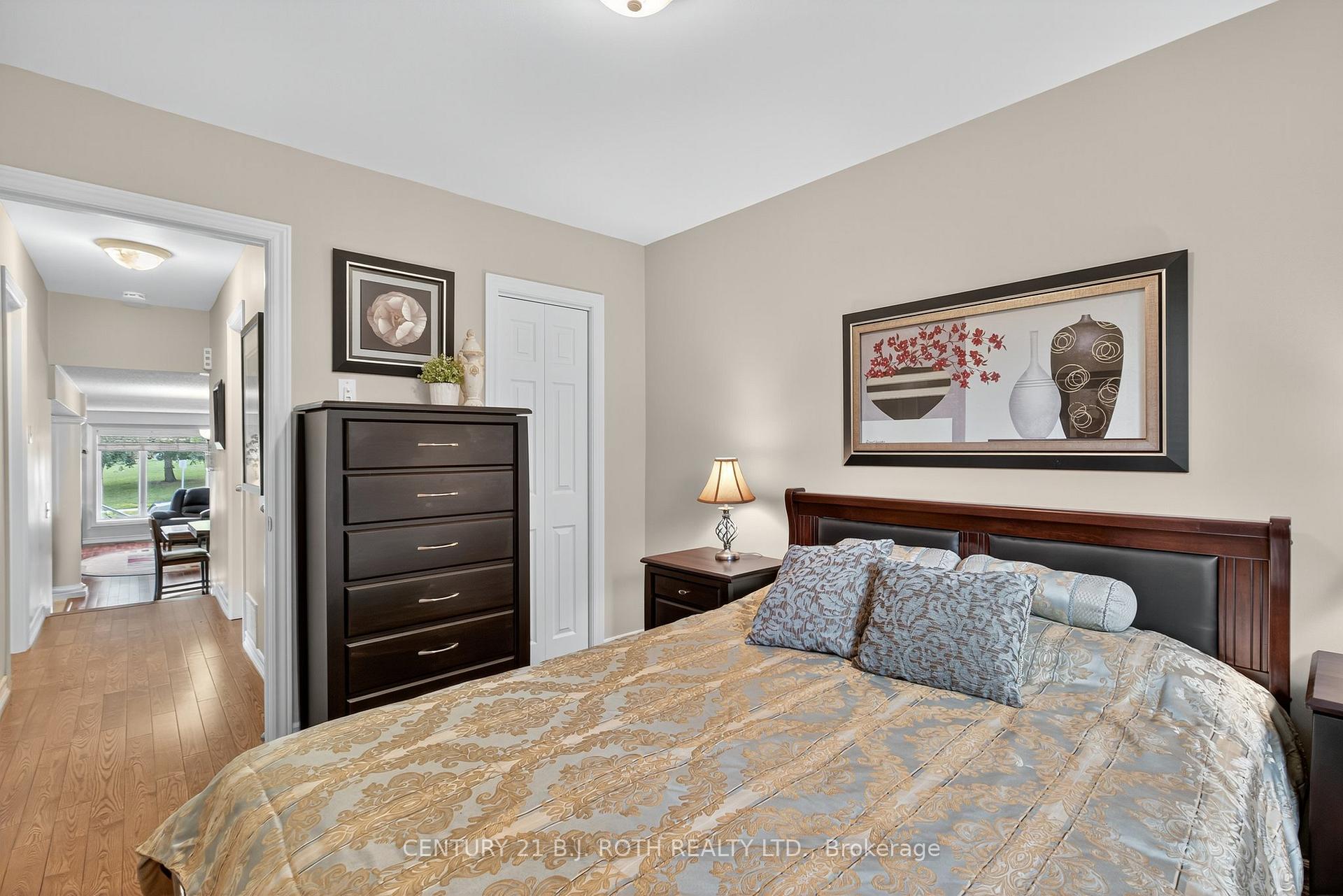 Photo 20 of 120 Kozlov Street, Barrie, Sunnidale — HOMEH