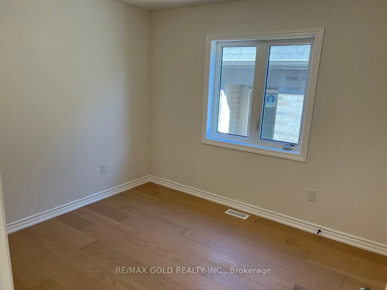 Photo 20 of 31 Lawrence D. Pridham Avenue, New Tecumseth, Alliston — HOMEH