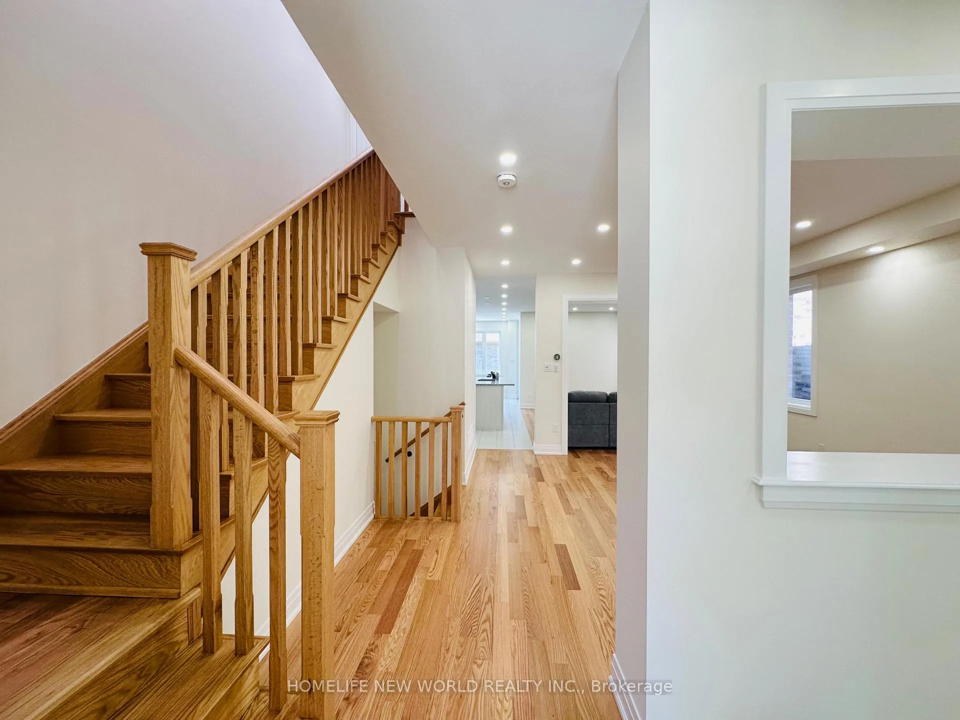 Photo 10 of 5 John Rolph Street, Markham, Cornell — HOMEH