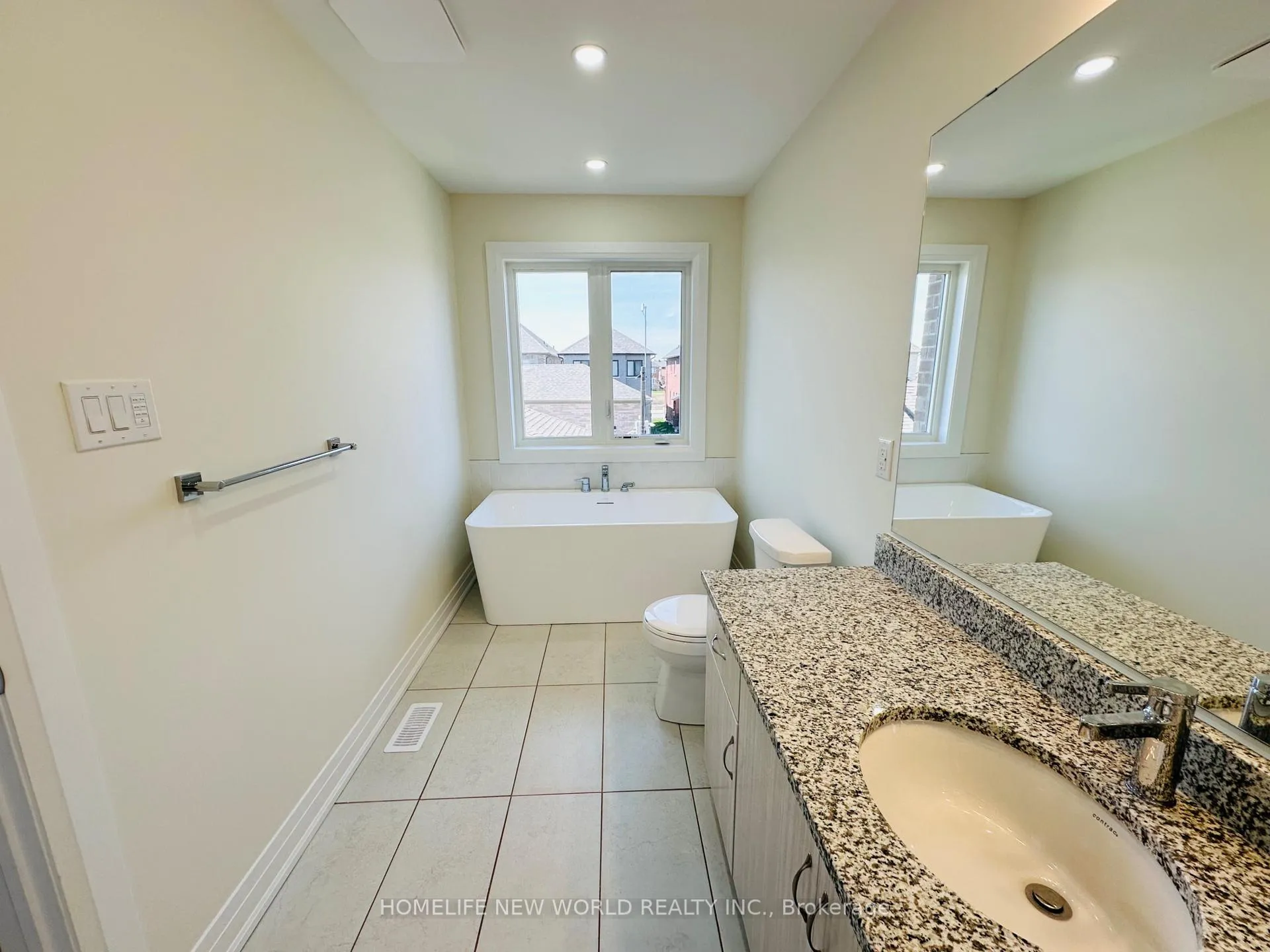 Photo 25 of 5 John Rolph Street, Markham, Cornell — HOMEH