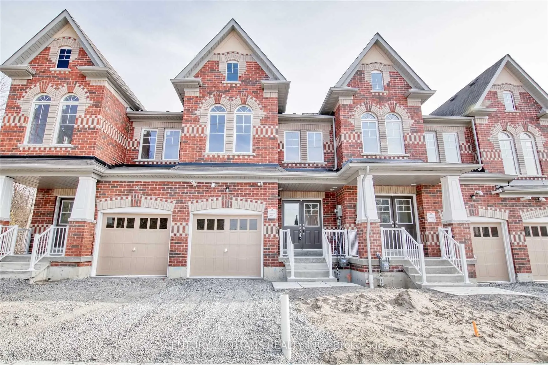 Photo 1 of Unit E #2, 672 Krawchuk Crescent E, Oshawa, Eastdale — HOMEH