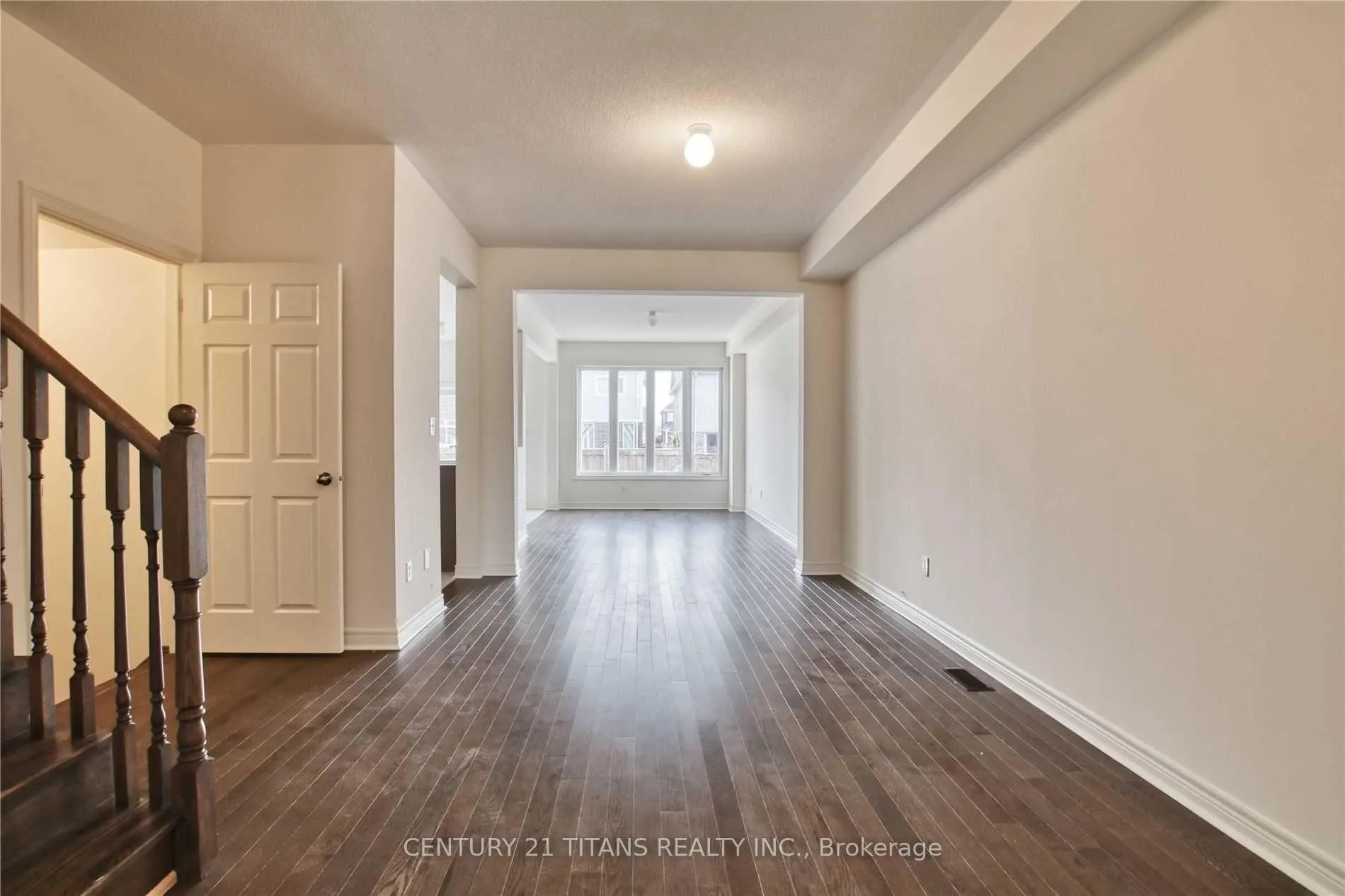 Photo 5 of Unit E #2, 672 Krawchuk Crescent E, Oshawa, Eastdale — HOMEH