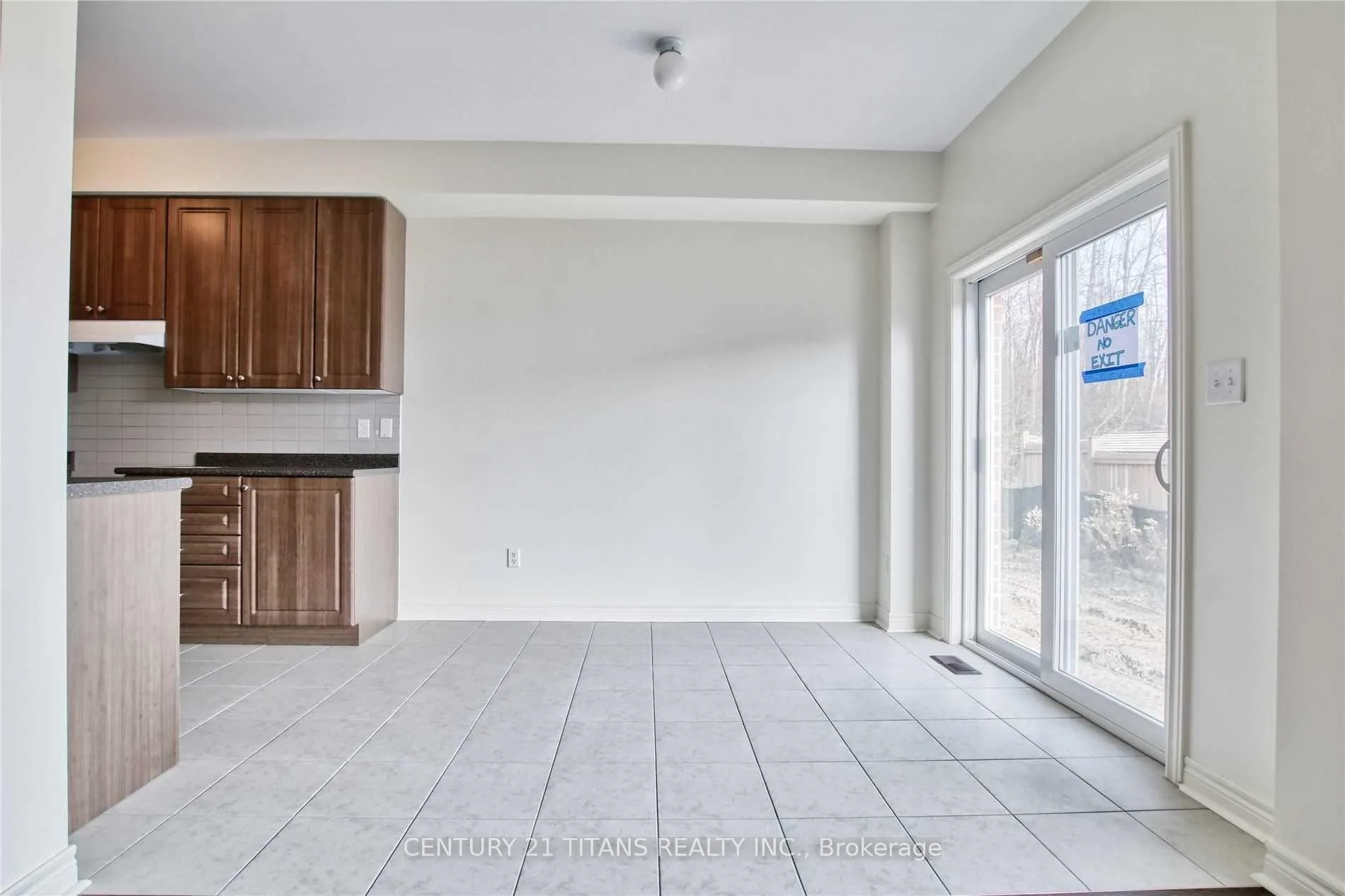 Photo 9 of Unit E #2, 672 Krawchuk Crescent E, Oshawa, Eastdale — HOMEH