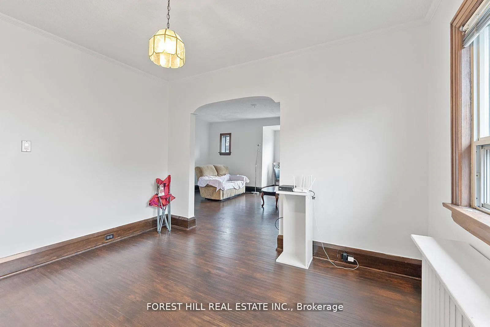 Photo 9 of Unit Upper, 1072 Avenue Road, Toronto, Lawrence Park South — HOMEH