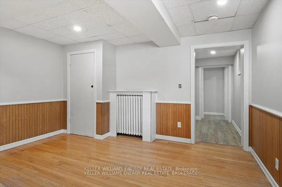 Photo 9 of Unit B, 142 Simcoe Street, Oshawa, O'Neill — HOMEH