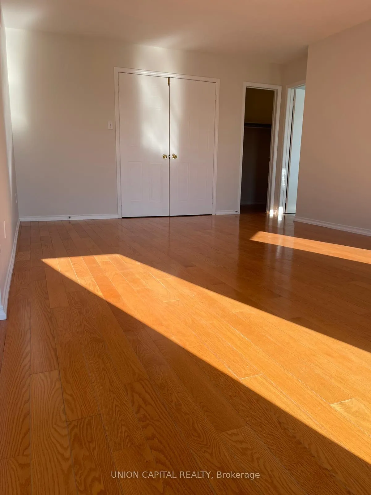 Photo 5 of Unit 2nd Floor, 19 Devonshire Avenue, Markham, Milliken Mills East — HOMEH