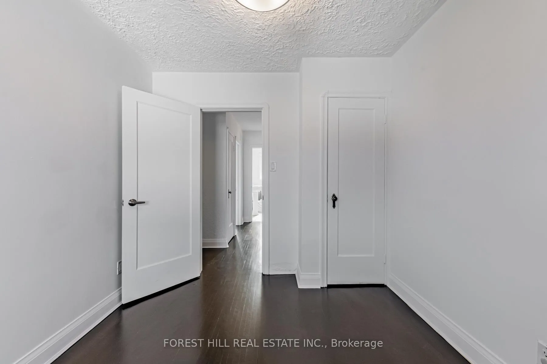 Photo 14 of 778 Eglinton Avenue E, Toronto, Leaside — HOMEH