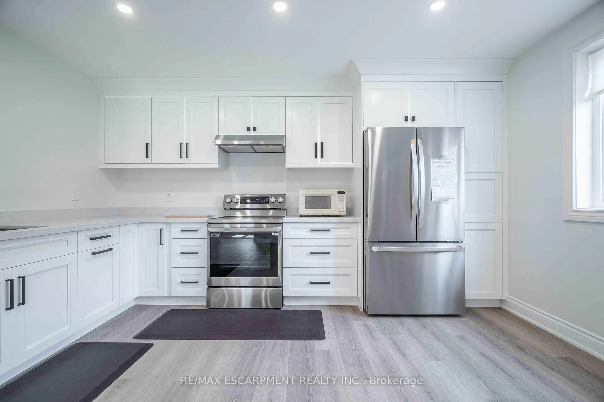 Photo 14 of Unit 2, 102 Donnici Drive, Hamilton, Falkirk — HOMEH