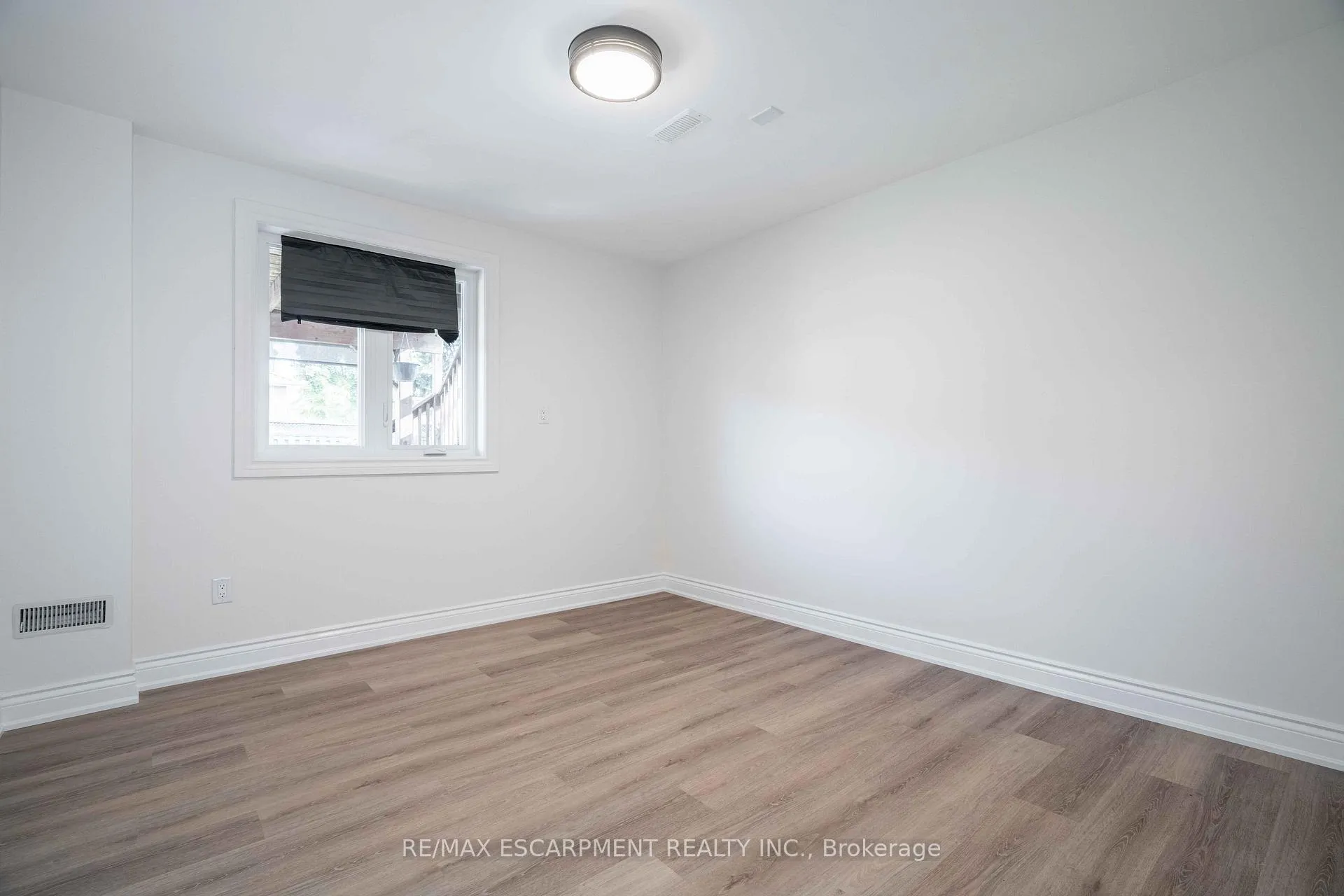 Photo 20 of Unit 2, 102 Donnici Drive, Hamilton, Falkirk — HOMEH