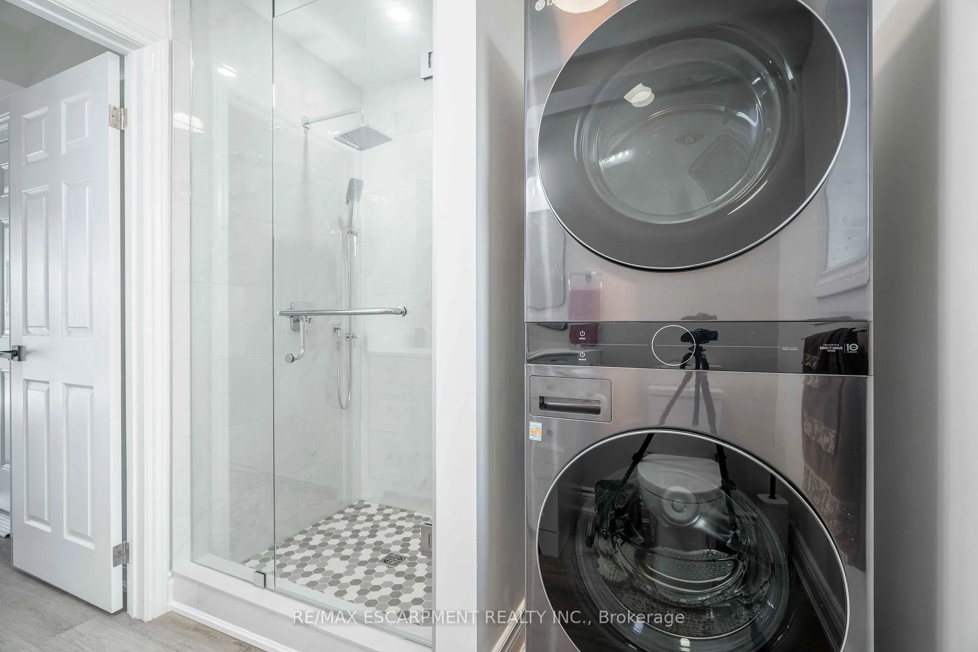 Photo 27 of Unit 2, 102 Donnici Drive, Hamilton, Falkirk — HOMEH