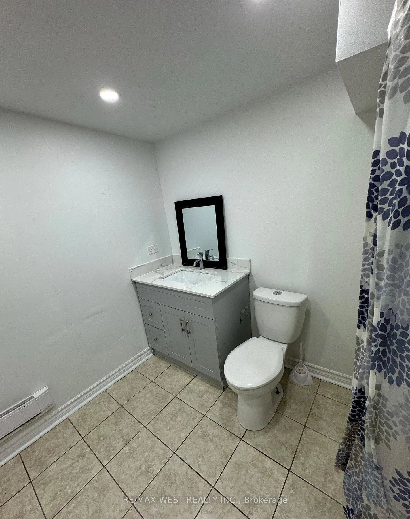 Photo 10 of 645 Townline Road N, Clarington, Rural Clarington — HOMEH