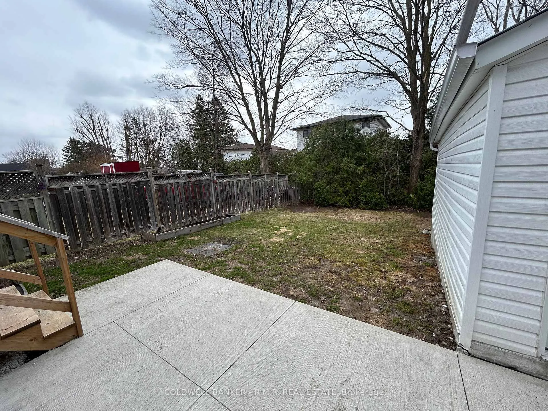 Photo 17 of Unit 2, 303 Muriel Avenue, Oshawa, McLaughlin — HOMEH