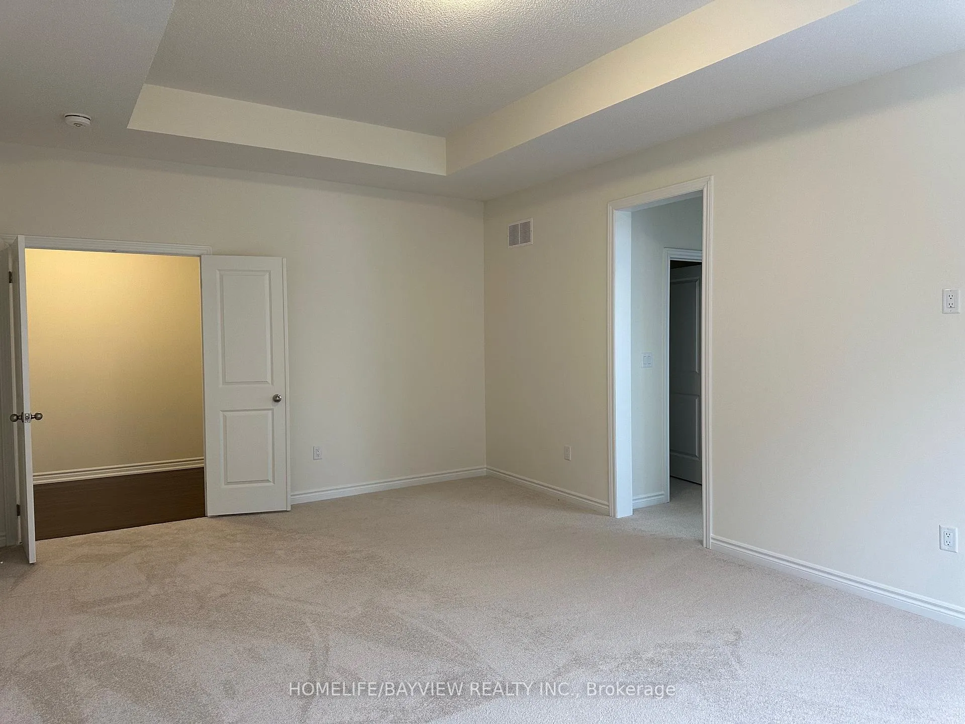 Photo 15 of 1850 Irish Moss Square, Pickering, Rural Pickering — HOMEH
