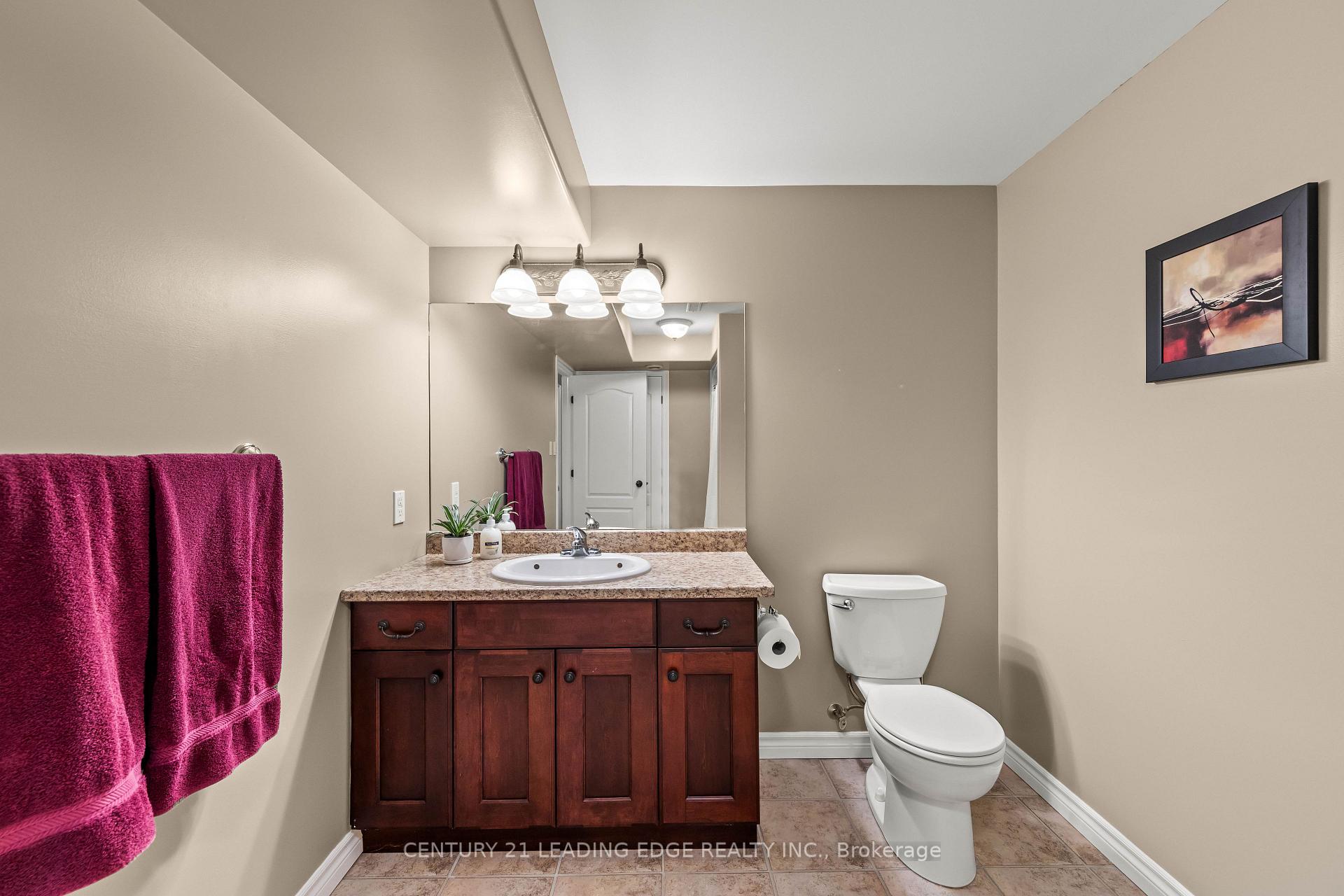 Photo 42 of 74 Simcoe Drive, Belleville, Thurlow Ward — HOMEH