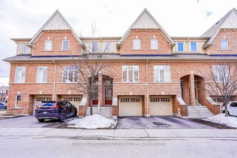 Front of 12 Reevesmere Lane