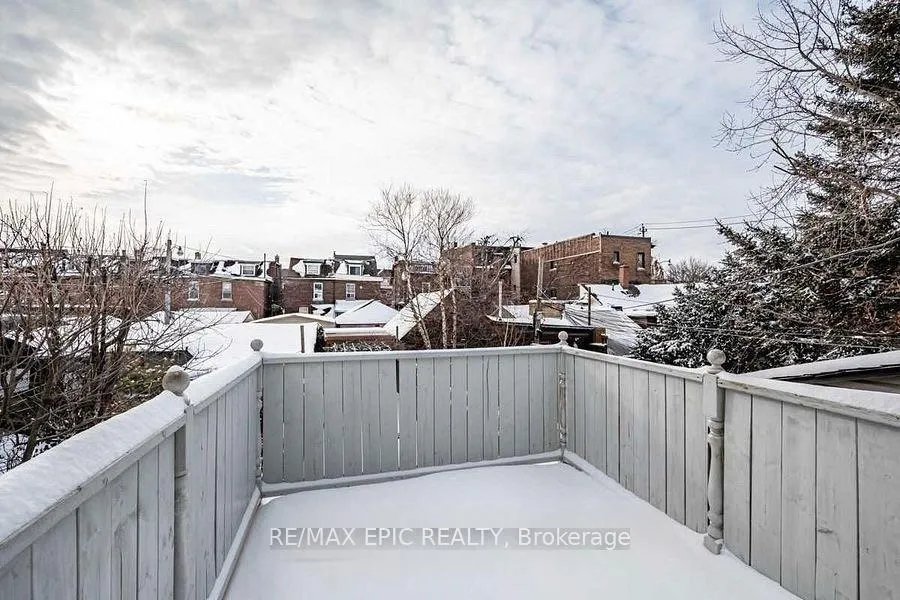Photo 12 of 258 Lippincott Street, Toronto, University — HOMEH