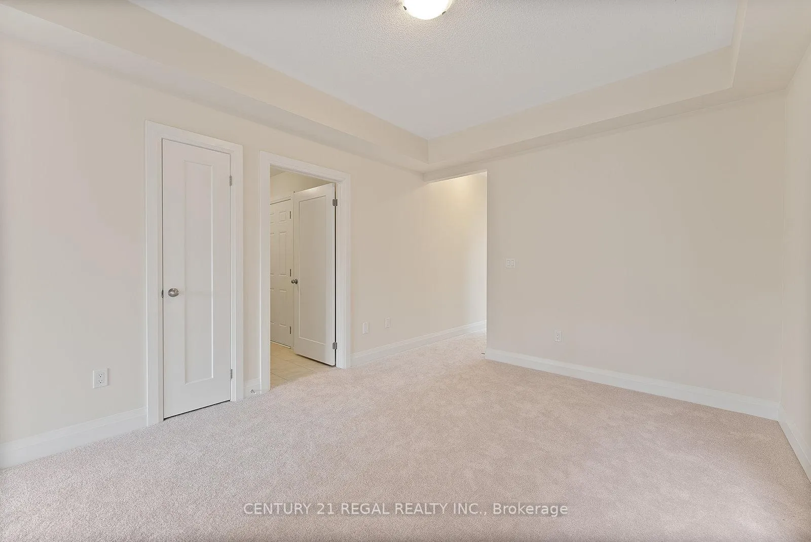 Photo 15 of 53 North Garden Boulevard, Scugog, Port Perry — HOMEH