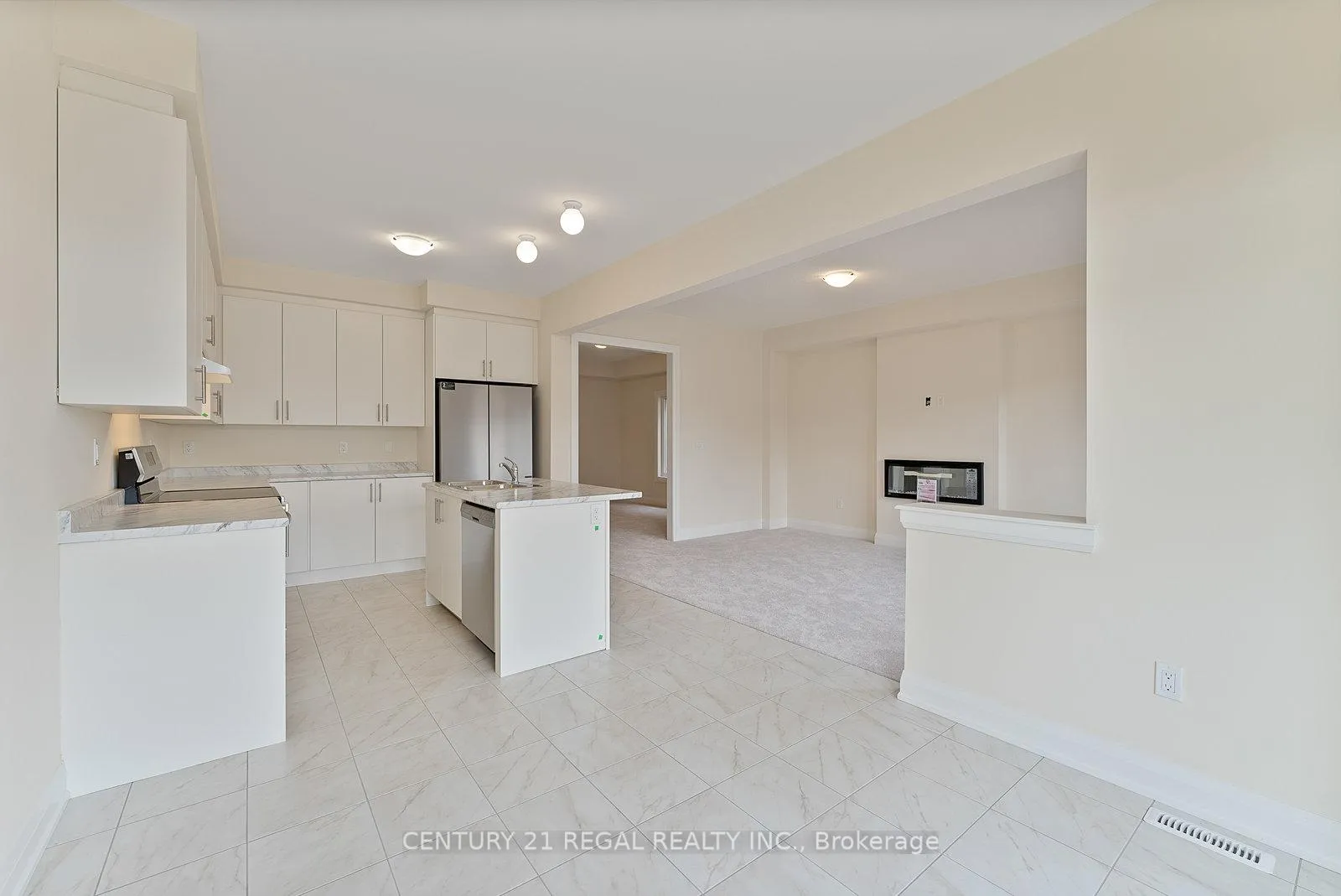 Photo 23 of 53 North Garden Boulevard, Scugog, Port Perry — HOMEH