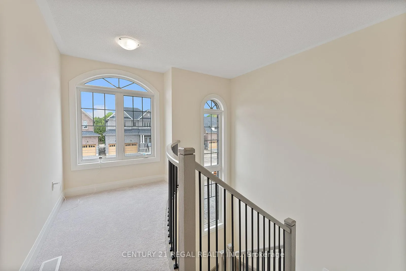 Photo 31 of 53 North Garden Boulevard, Scugog, Port Perry — HOMEH