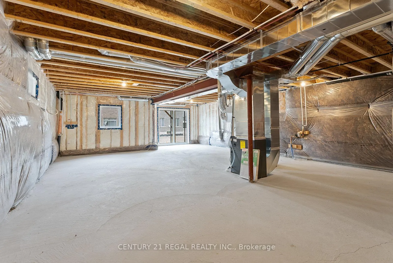 Photo 47 of 53 North Garden Boulevard, Scugog, Port Perry — HOMEH