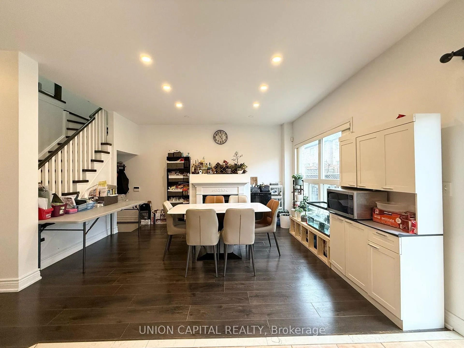 Photo 6 of 203 Madison Heights Boulevard, Markham, Berczy — HOMEH