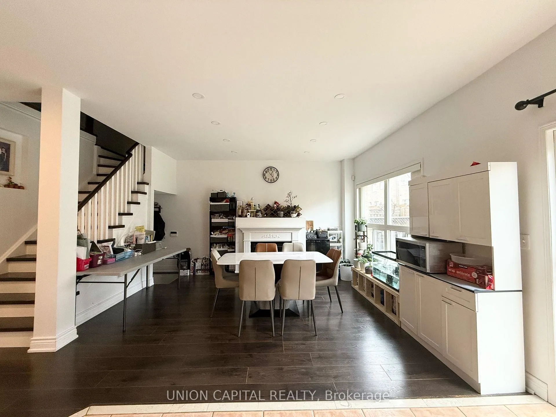 Photo 7 of 203 Madison Heights Boulevard, Markham, Berczy — HOMEH