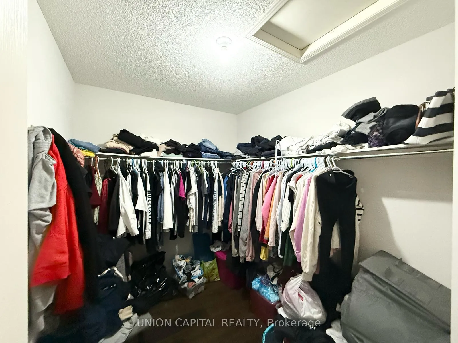Photo 17 of 203 Madison Heights Boulevard, Markham, Berczy — HOMEH