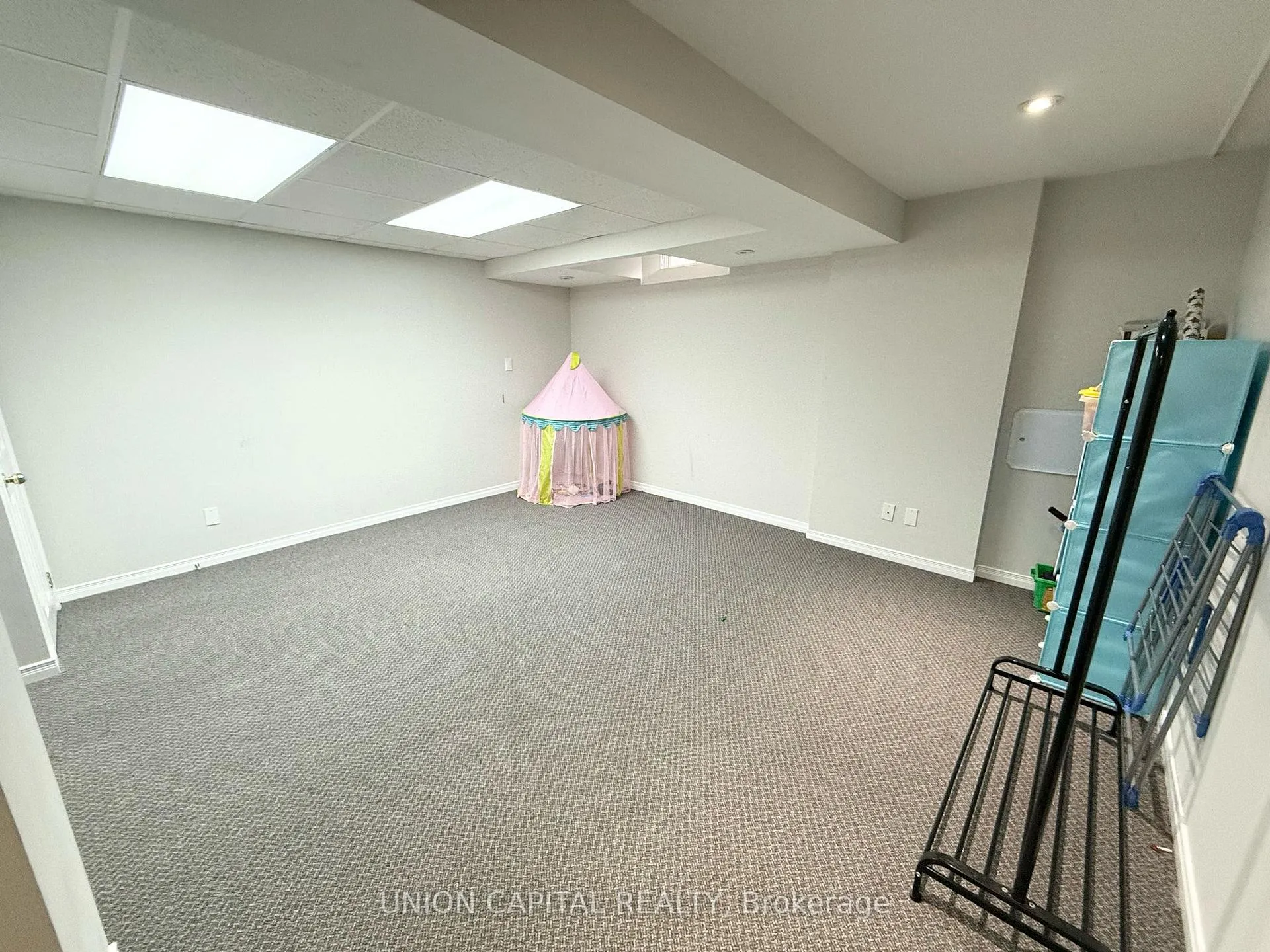 Photo 18 of 203 Madison Heights Boulevard, Markham, Berczy — HOMEH