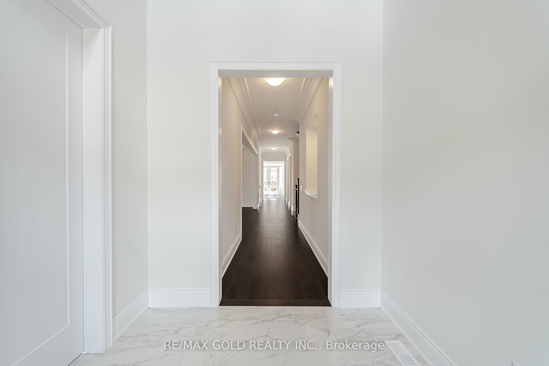 Photo 5 of 80 Raspberry Ridge Avenue, Caledon, Caledon East — HOMEH