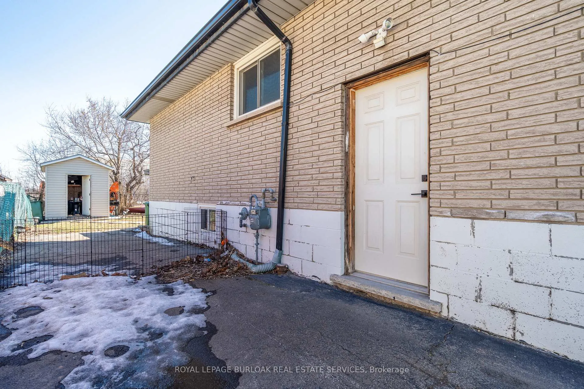 Photo 3 of Unit Lower, 564 Waterloo Street, Hamilton, Parkview — HOMEH