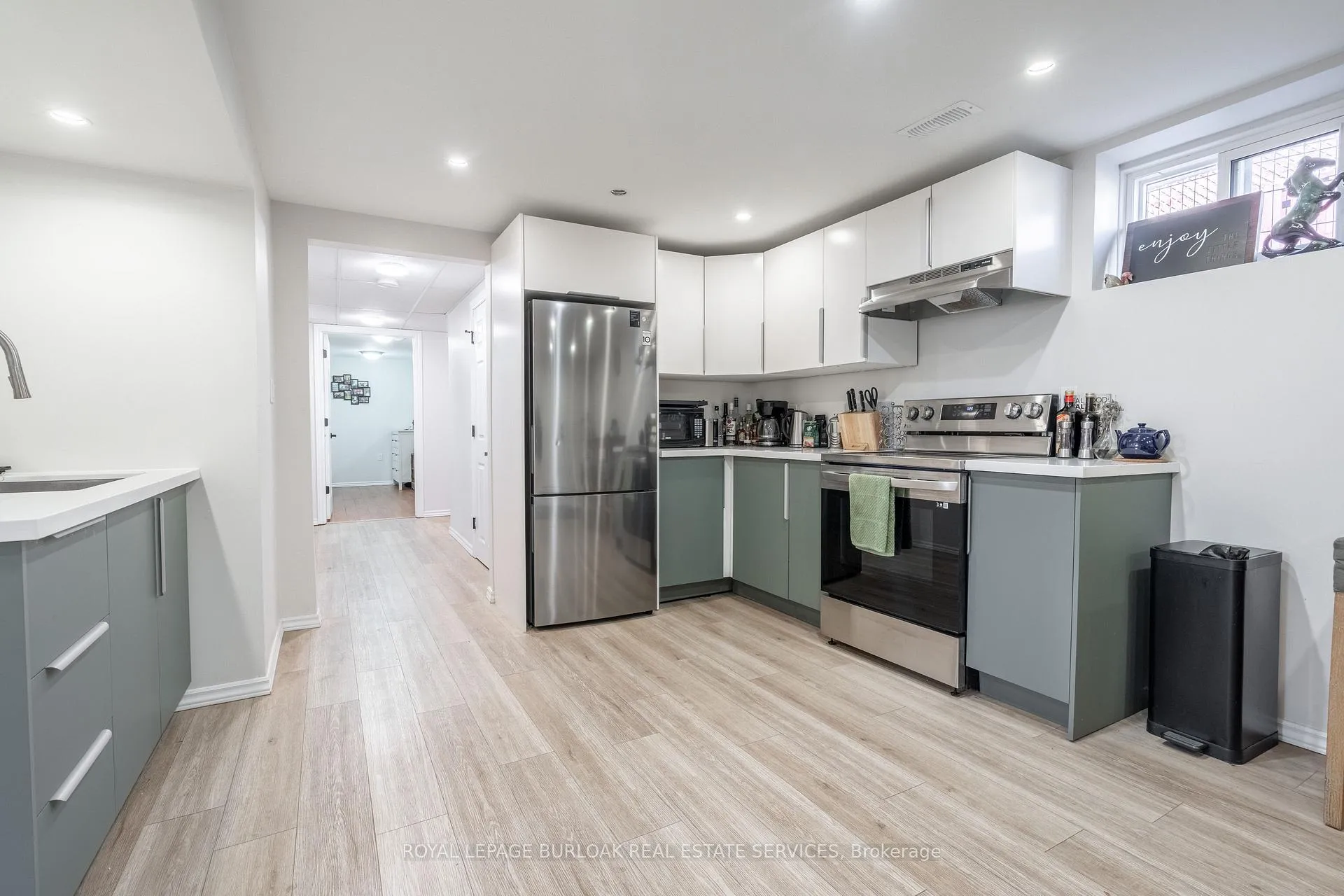 Photo 5 of Unit Lower, 564 Waterloo Street, Hamilton, Parkview — HOMEH