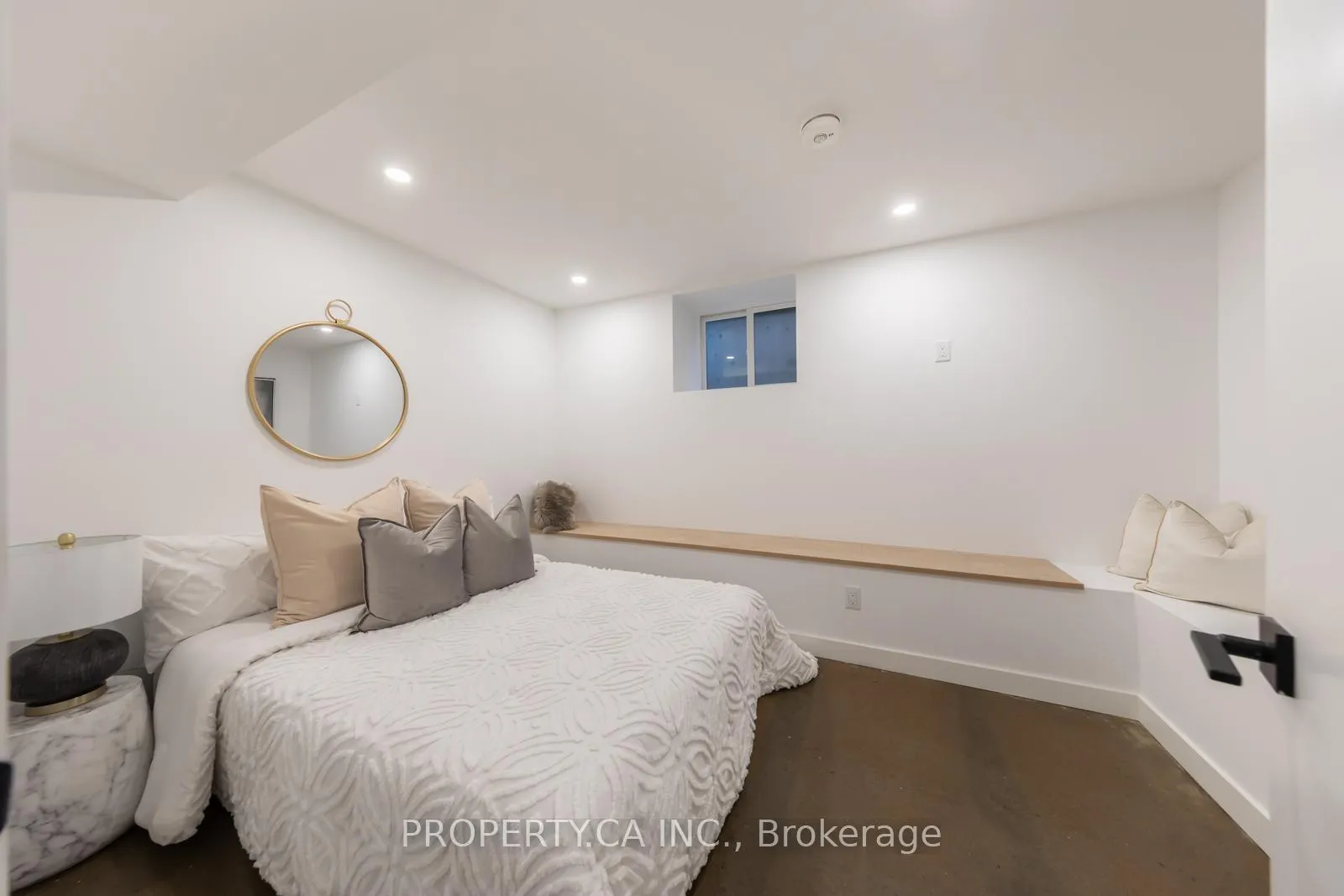 Photo 13 of Unit Lower, 33 Beaconsfield Avenue, Toronto, Little Portugal — HOMEH