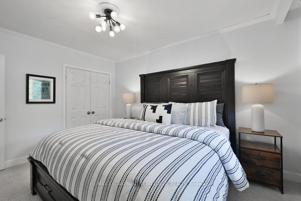 Photo 21 of 3514 Rockwood Drive, Burlington, Roseland — HOMEH