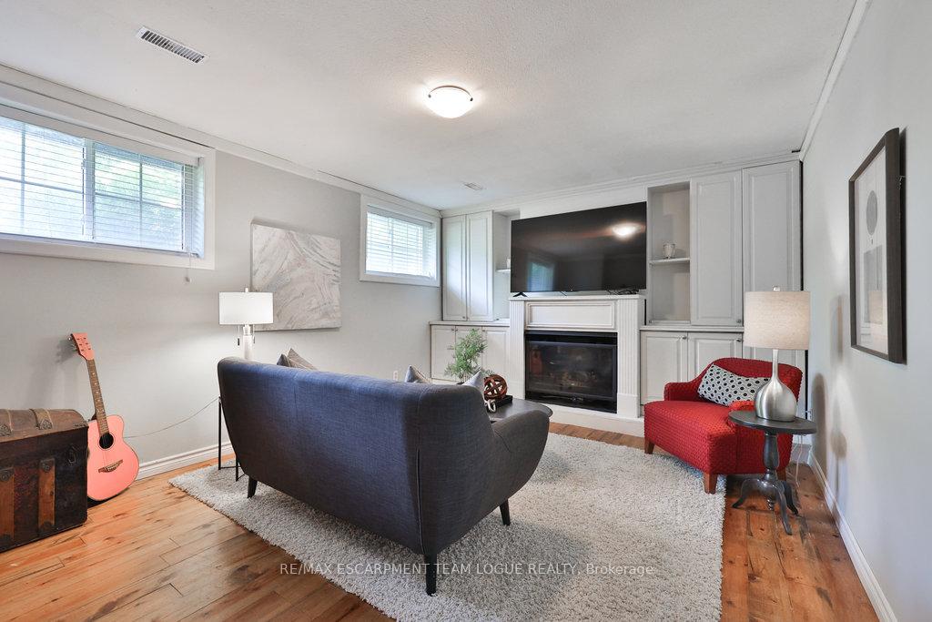 Photo 30 of 3514 Rockwood Drive, Burlington, Roseland — HOMEH