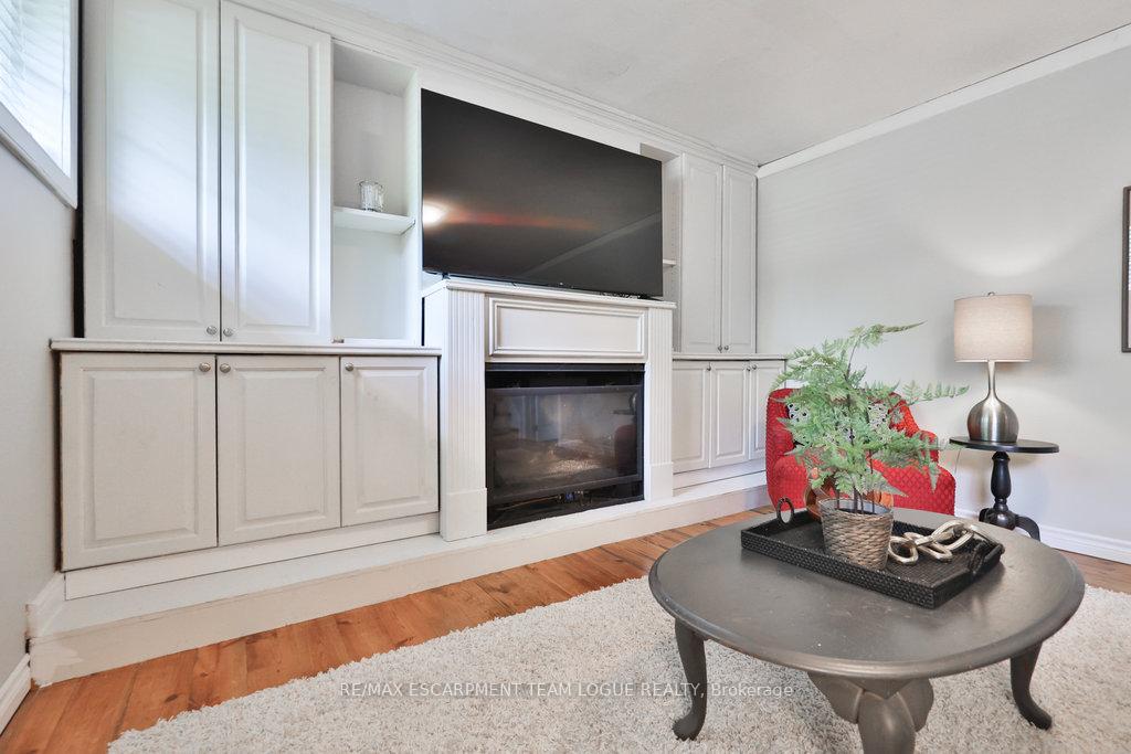 Photo 31 of 3514 Rockwood Drive, Burlington, Roseland — HOMEH