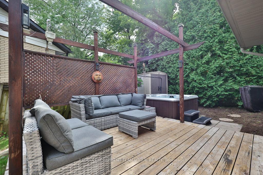 Photo 37 of 3514 Rockwood Drive, Burlington, Roseland — HOMEH