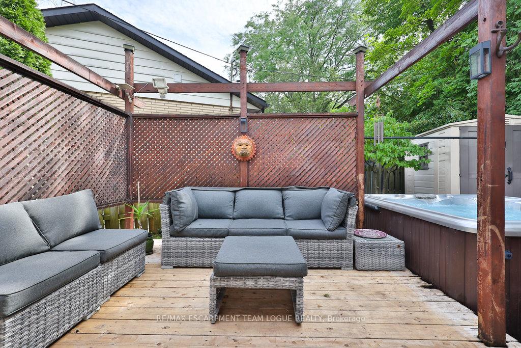 Photo 38 of 3514 Rockwood Drive, Burlington, Roseland — HOMEH