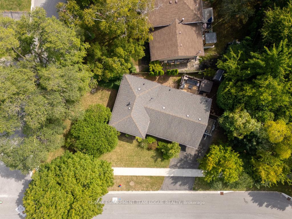 Photo 41 of 3514 Rockwood Drive, Burlington, Roseland — HOMEH