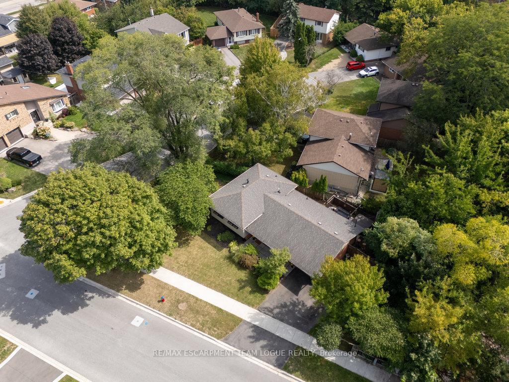 Photo 43 of 3514 Rockwood Drive, Burlington, Roseland — HOMEH