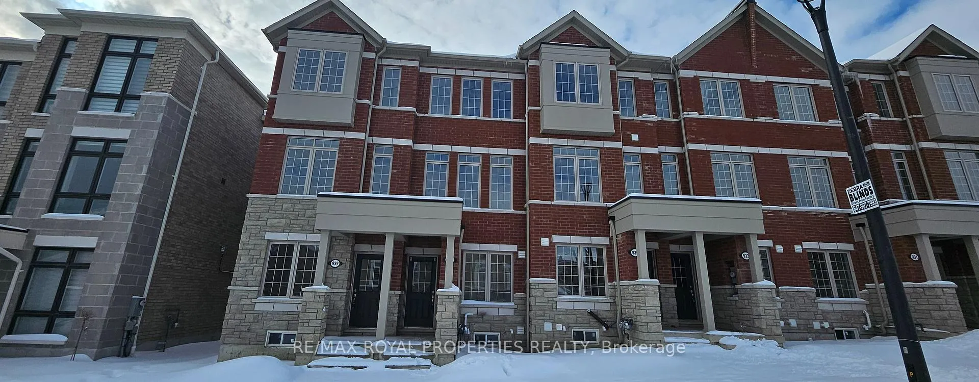 Photo 1 of 937 Crowsnest Hollow, Pickering, Rural Pickering — HOMEH