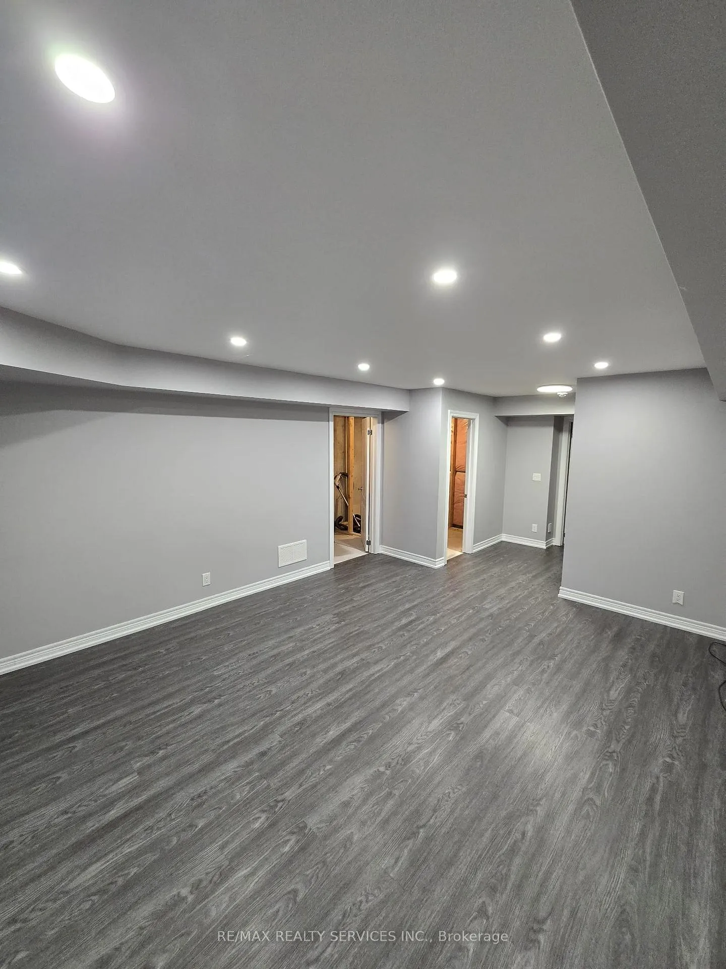 Photo 30 of 69 Great Gabe Crescent, Oshawa, Windfields — HOMEH