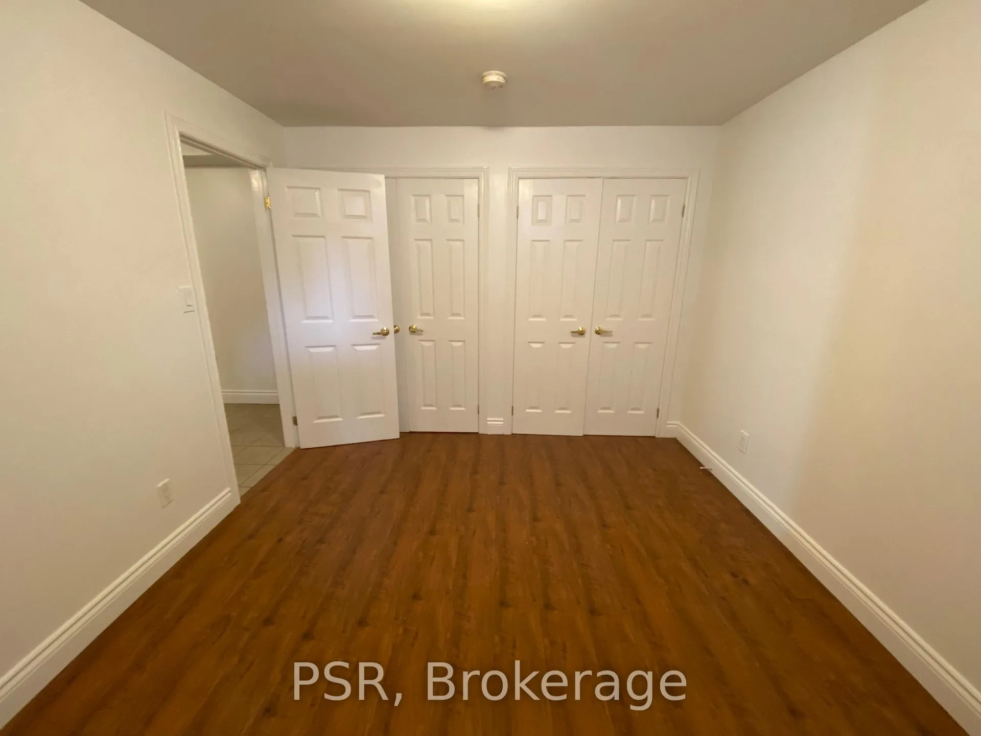 Photo 8 of Unit 5, 349 Northcliffe Boulevard, Toronto, Oakwood Village — HOMEH