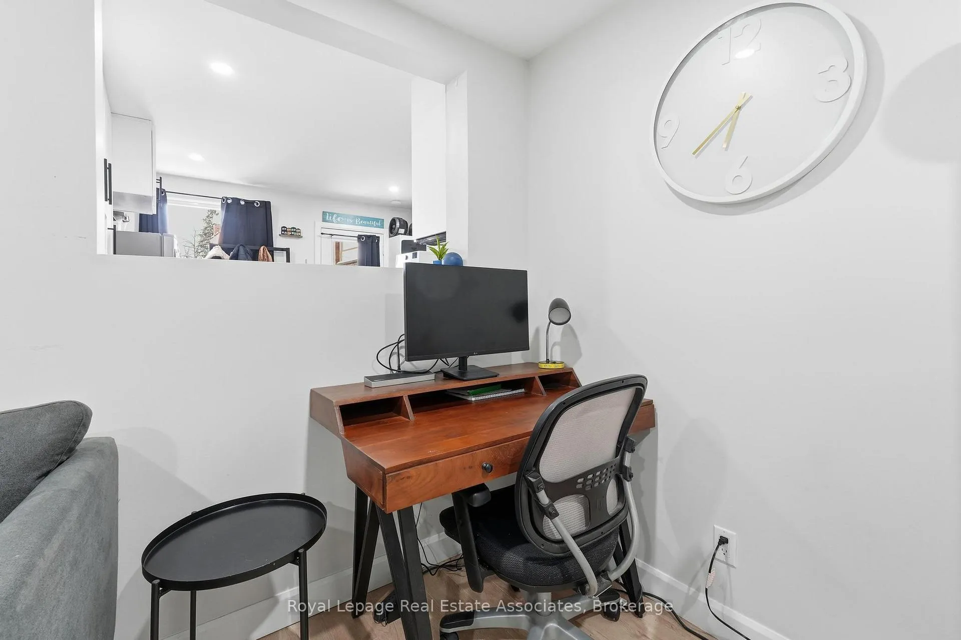 Photo 8 of Unit 2, 66 Main Street S, Halton Hills, Georgetown — HOMEH