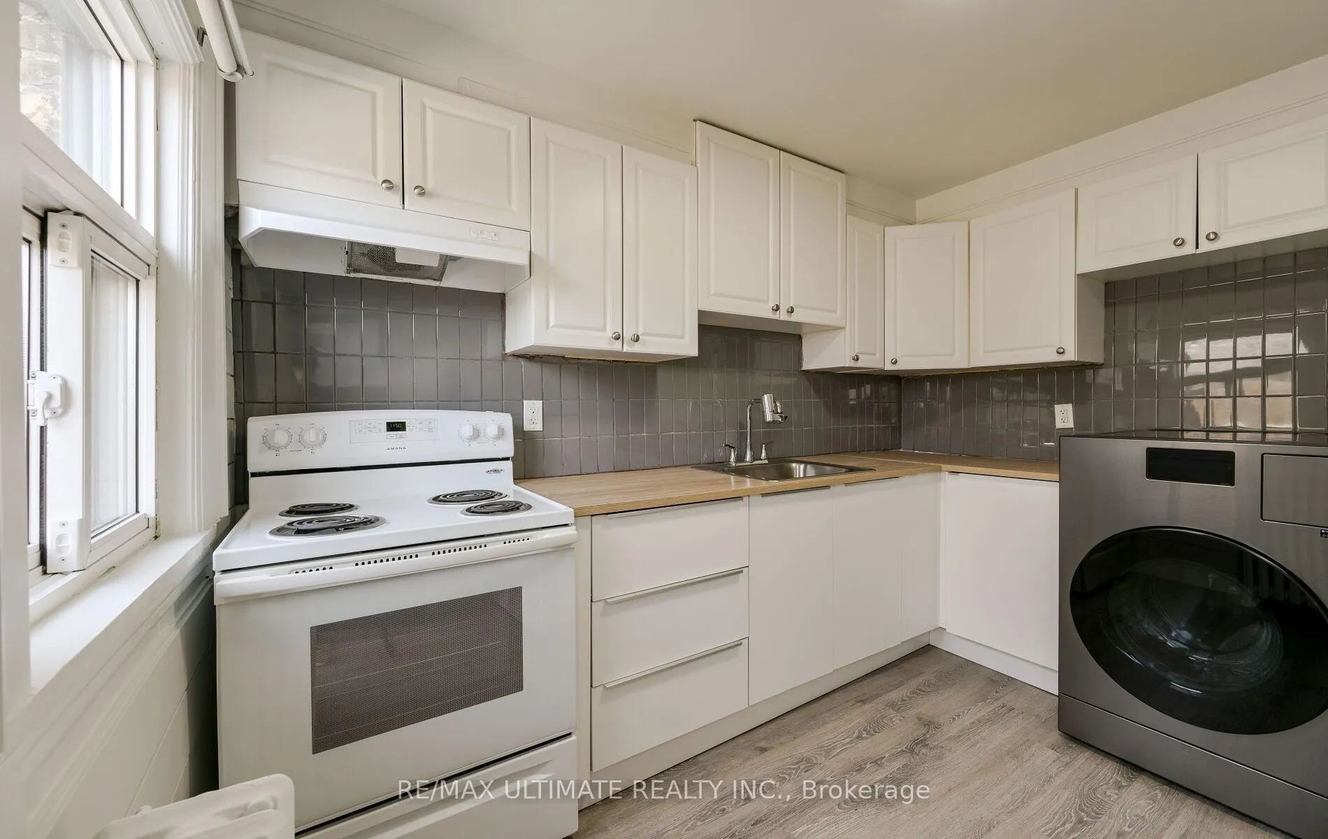 Photo 21 of 486A Cosburn Avenue, Toronto, East York — HOMEH