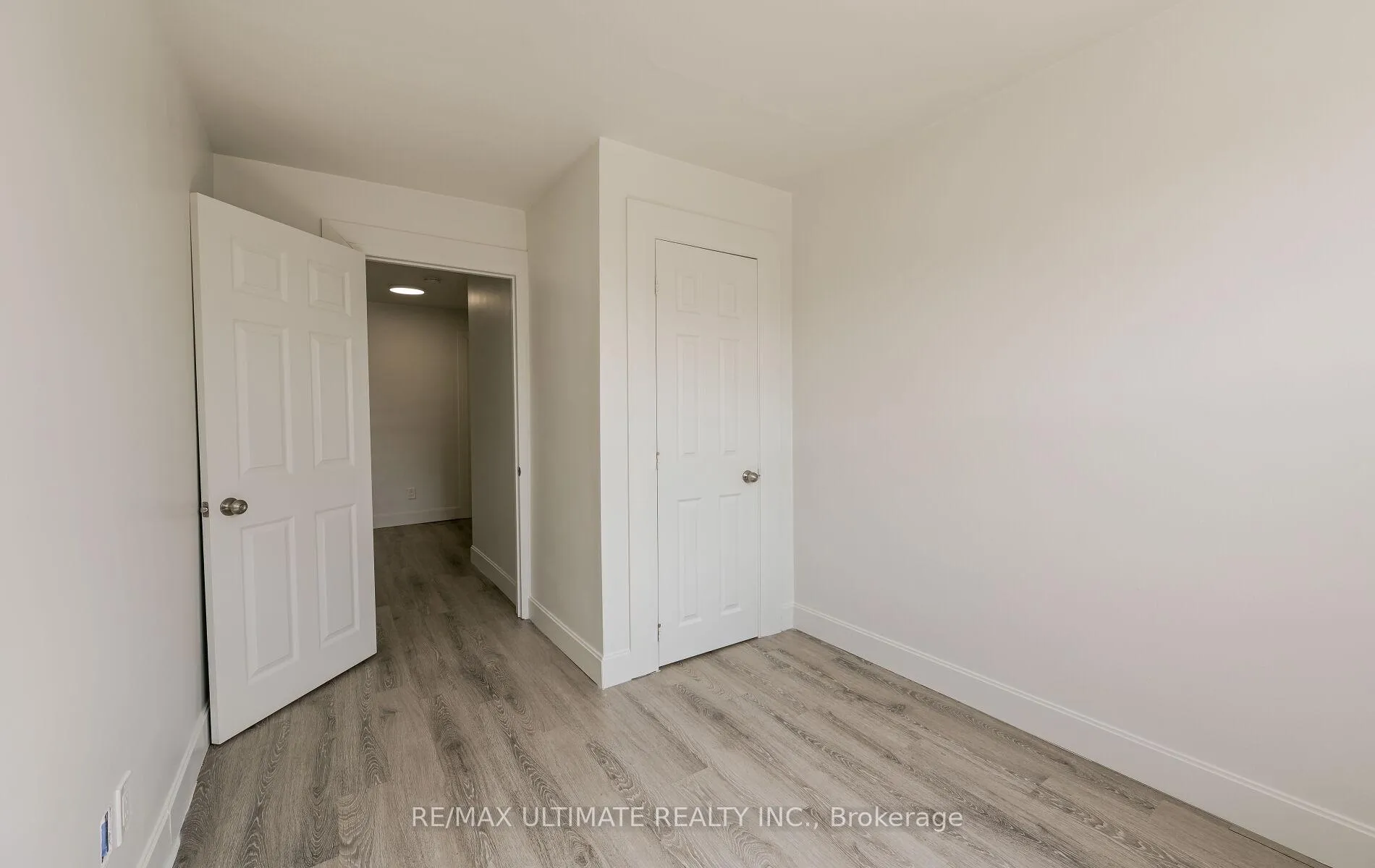 Photo 24 of 486A Cosburn Avenue, Toronto, East York — HOMEH