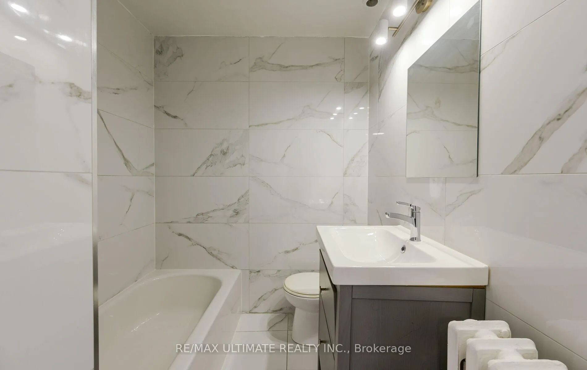 Photo 29 of 486A Cosburn Avenue, Toronto, East York — HOMEH