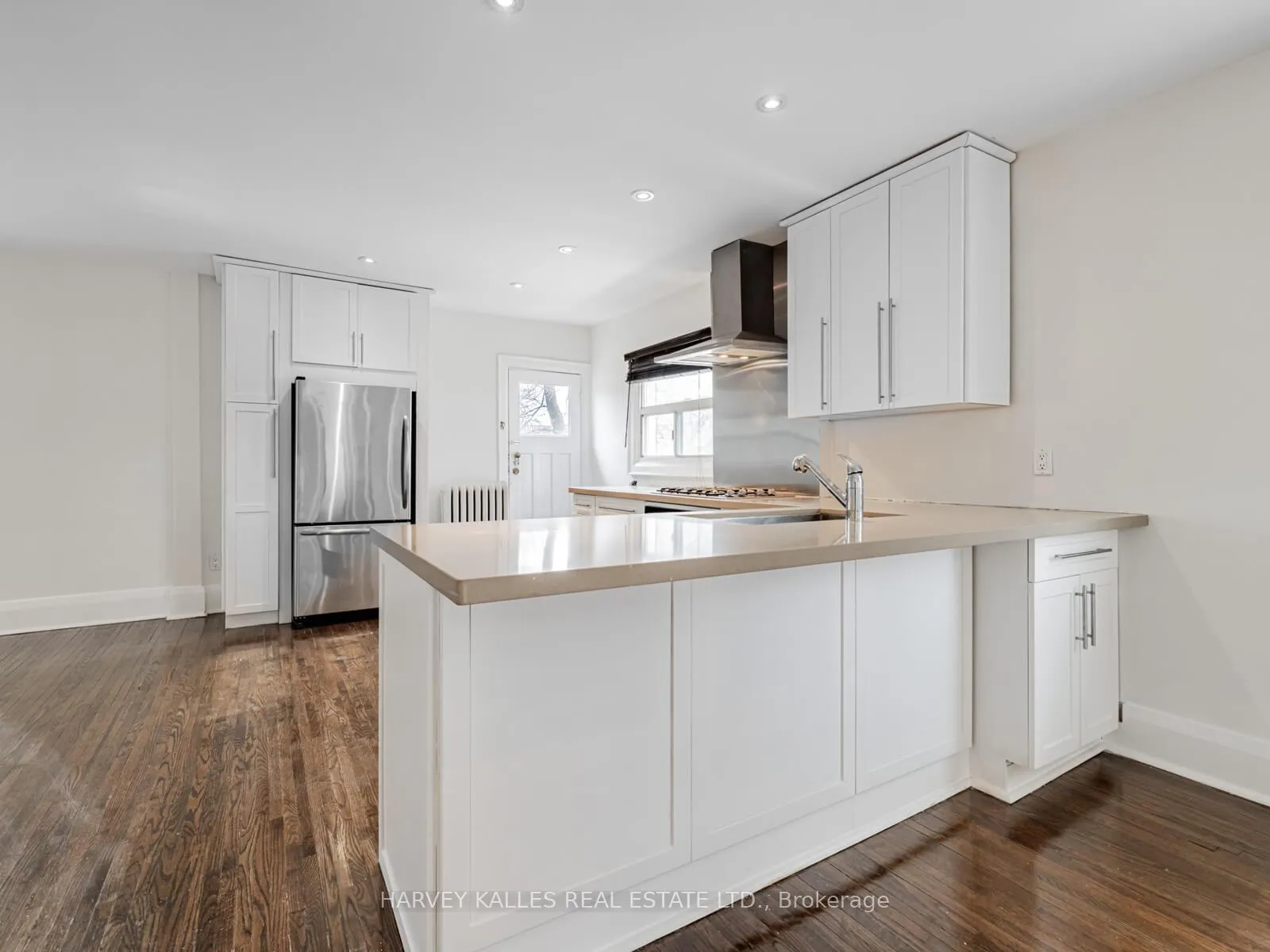 Photo 12 of Unit Upper Unit, 29 Snowdon Avenue, Toronto, Lawrence Park North — HOMEH